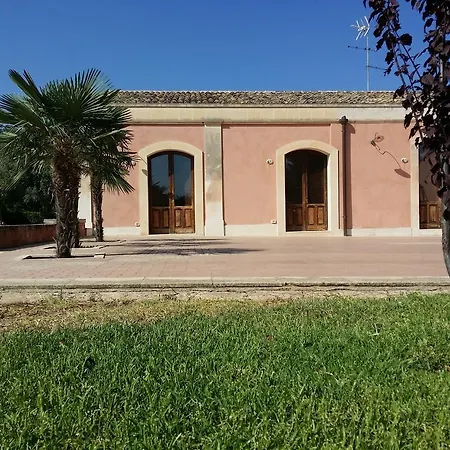 La Taverna Farm stay *